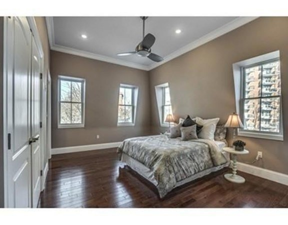 3 bed, 2 bath apartment for rent at 22 Hamlet St Unit 4, Prospect Hill — photo 14 of 18