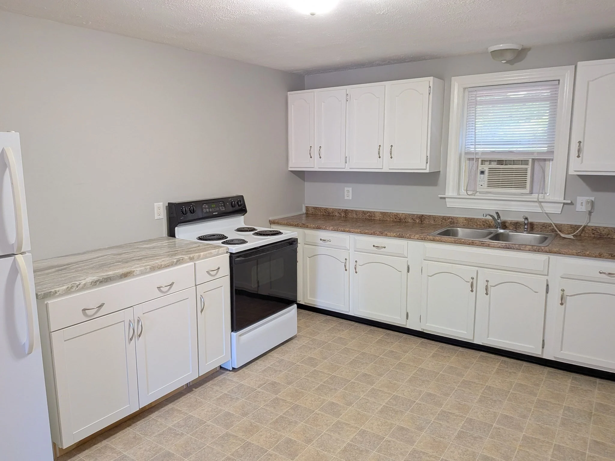 2 bed, 1 bath apartment for rent at 22 Hampson St Unit 6, Attleboro — photo 7 of 16