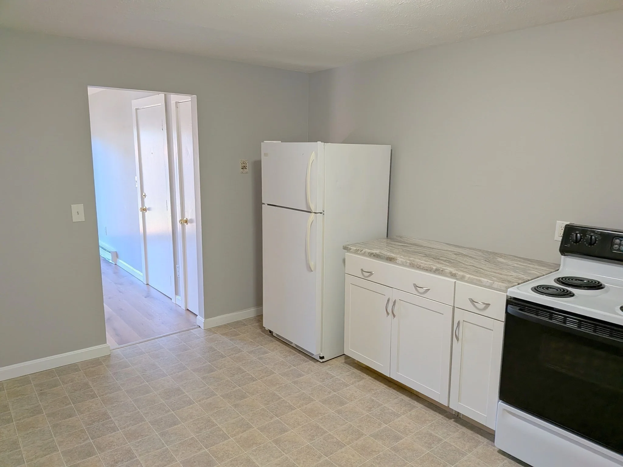 2 bed, 1 bath apartment for rent at 22 Hampson St Unit 6, Attleboro — photo 8 of 16