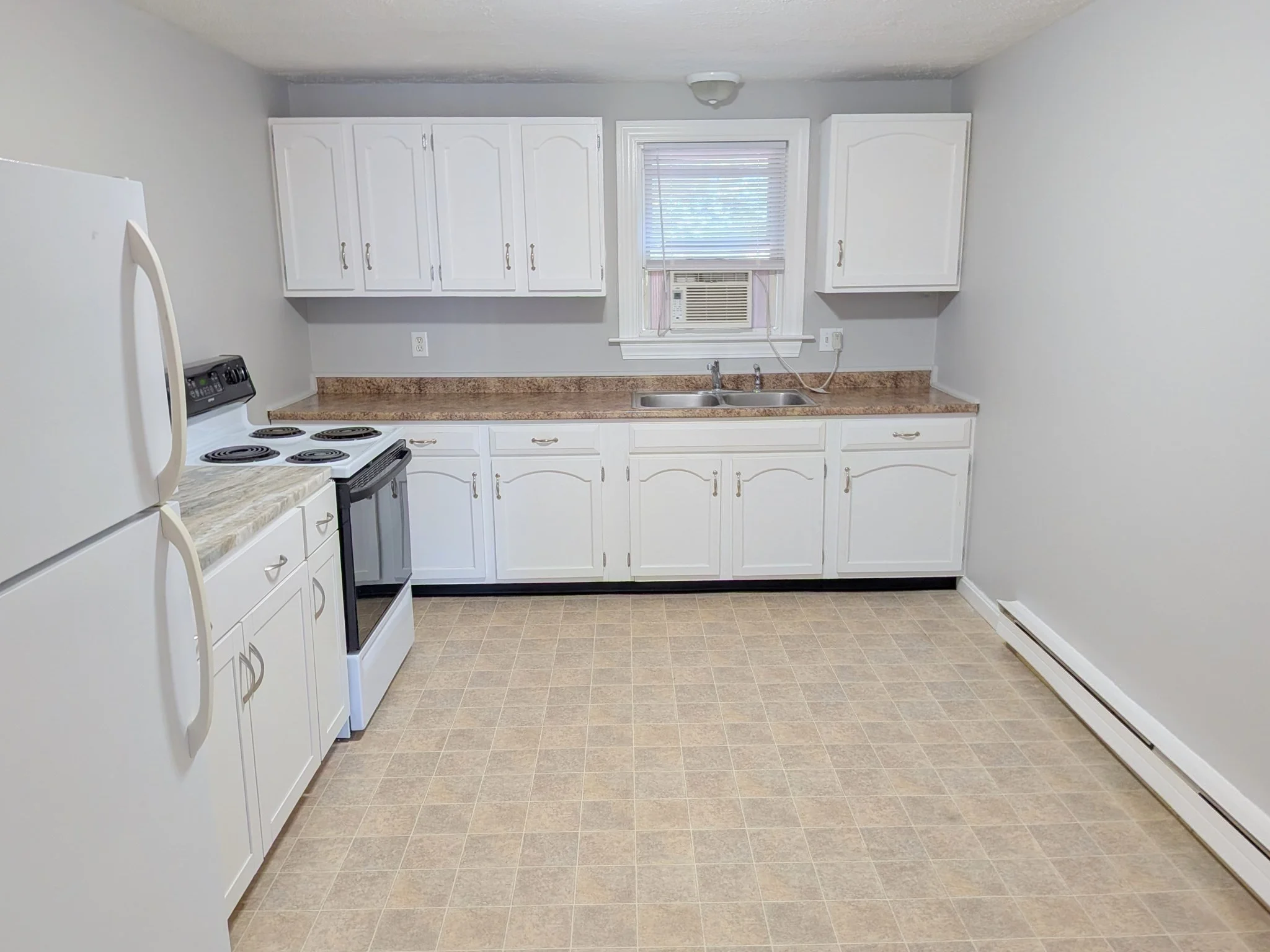 2 bed, 1 bath apartment for rent at 22 Hampson St Unit 6, Attleboro — photo 6 of 16