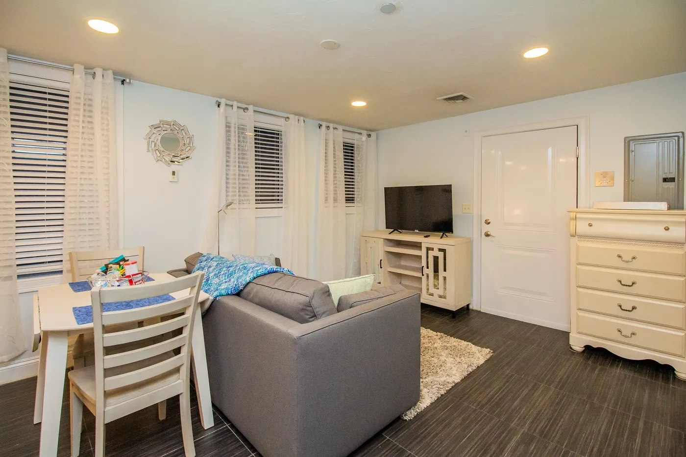 Studio bed, 1 bath apartment for rent at 22 Hancock St Unit 102, Beacon Hill — photo 6 of 17