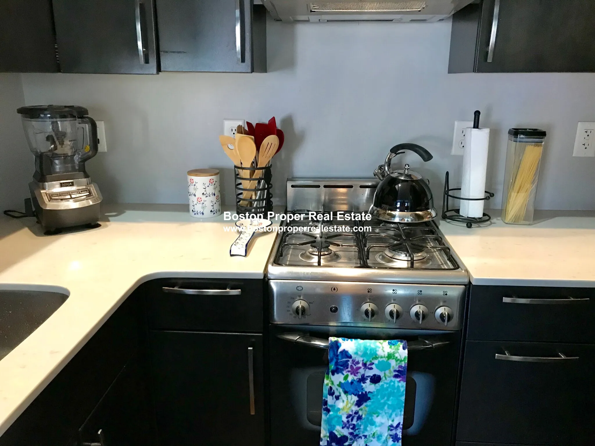 1 bed, 1 bath apartment for rent at 22 Hancock St Unit 401, Beacon Hill — photo 4 of 16