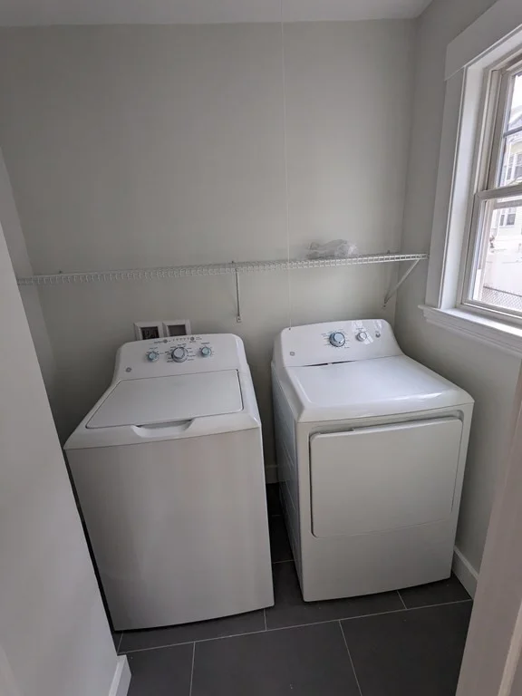 3 bed, 1 bath apartment for rent at 22 Harris Rd Unit 1, Medford — photo 5 of 14