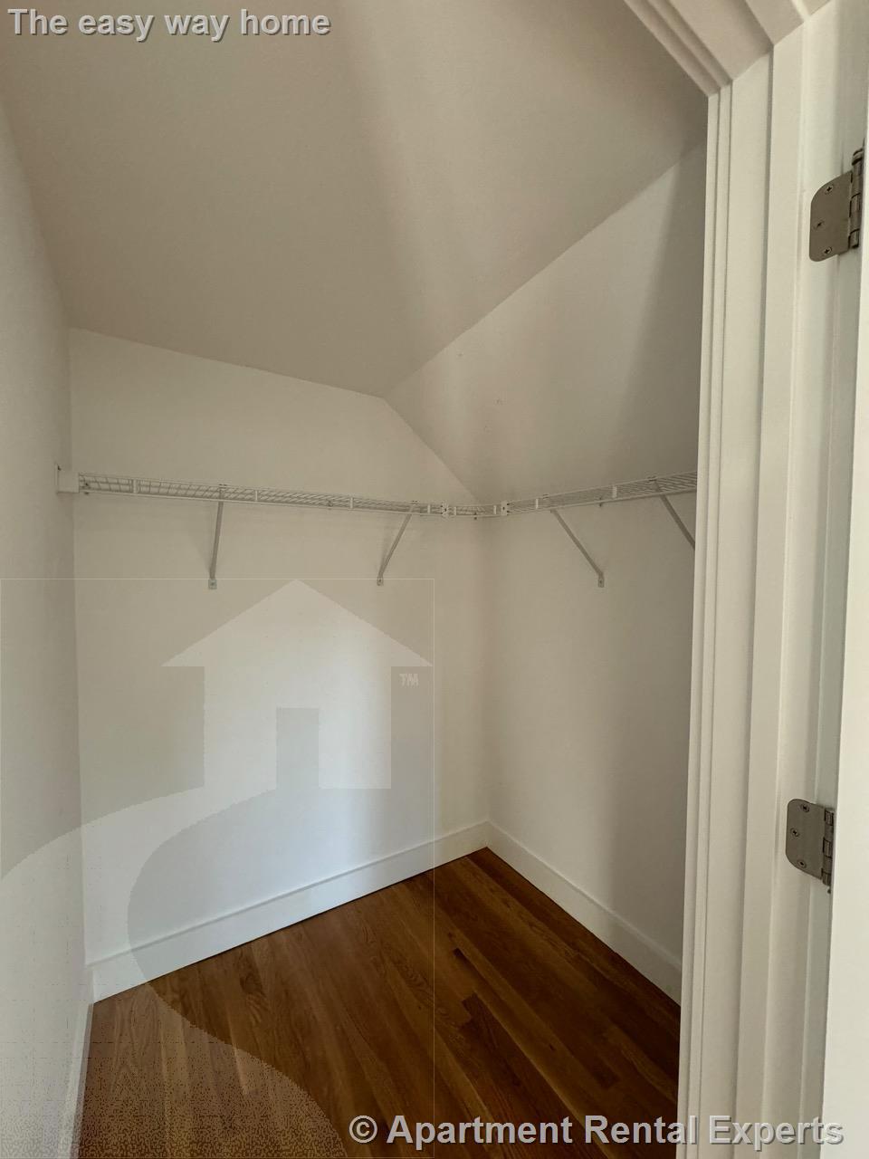 3 bed, 2 bath apartment for rent at 22 Harris Rd Unit 2, Tufts — photo 7 of 22