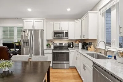 2 bed, 1 bath apartment for rent at 22 Henderson St Unit 1, Magoun Square — photo 11 of 19