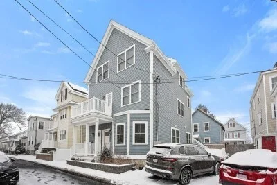 2 bed, 1 bath apartment for rent at 22 Henderson St Unit 1, Magoun Square — photo 3 of 19