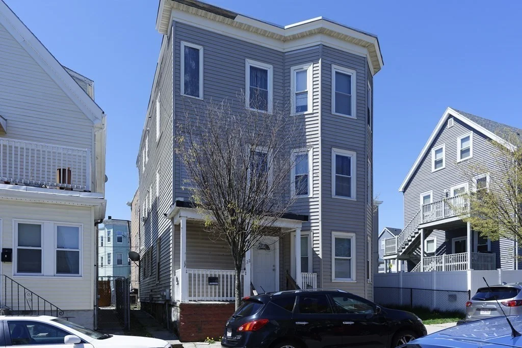 3 bed, 1 bath apartment for rent at 22 Hendry St Unit 2, Dorchester — photo 15 of 16