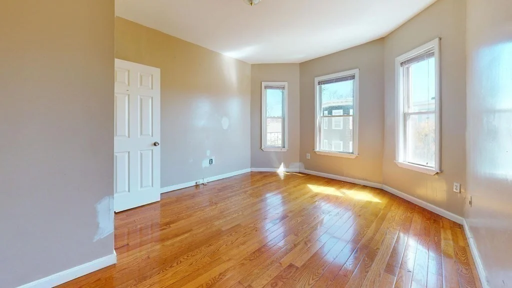 3 bed, 1 bath apartment for rent at 22 Hendry St Unit 2, Dorchester — photo 2 of 16