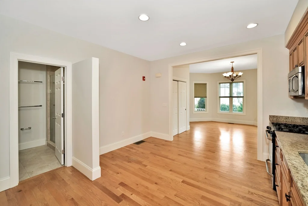 1 bed, 1 bath apartment for rent at 22 High St Unit 1, Needham — photo 11 of 20