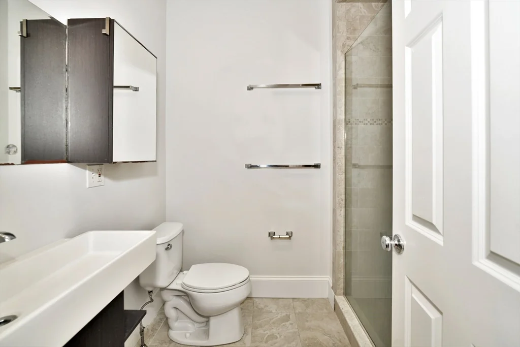 1 bed, 1 bath apartment for rent at 22 High St Unit 1, Needham — photo 14 of 20