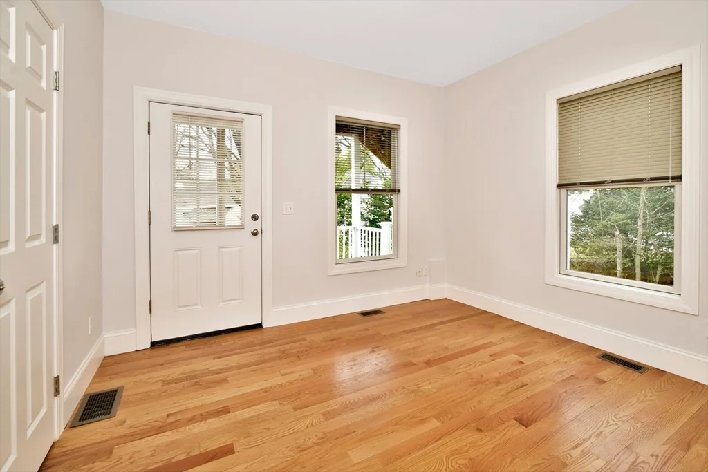 1 bed, 1 bath apartment for rent at 22 High St Unit 1, Needham — photo 17 of 20