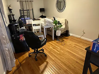 2 bed, 1 bath apartment for rent at 22 High St Unit 11, Medford — photo 4 of 8