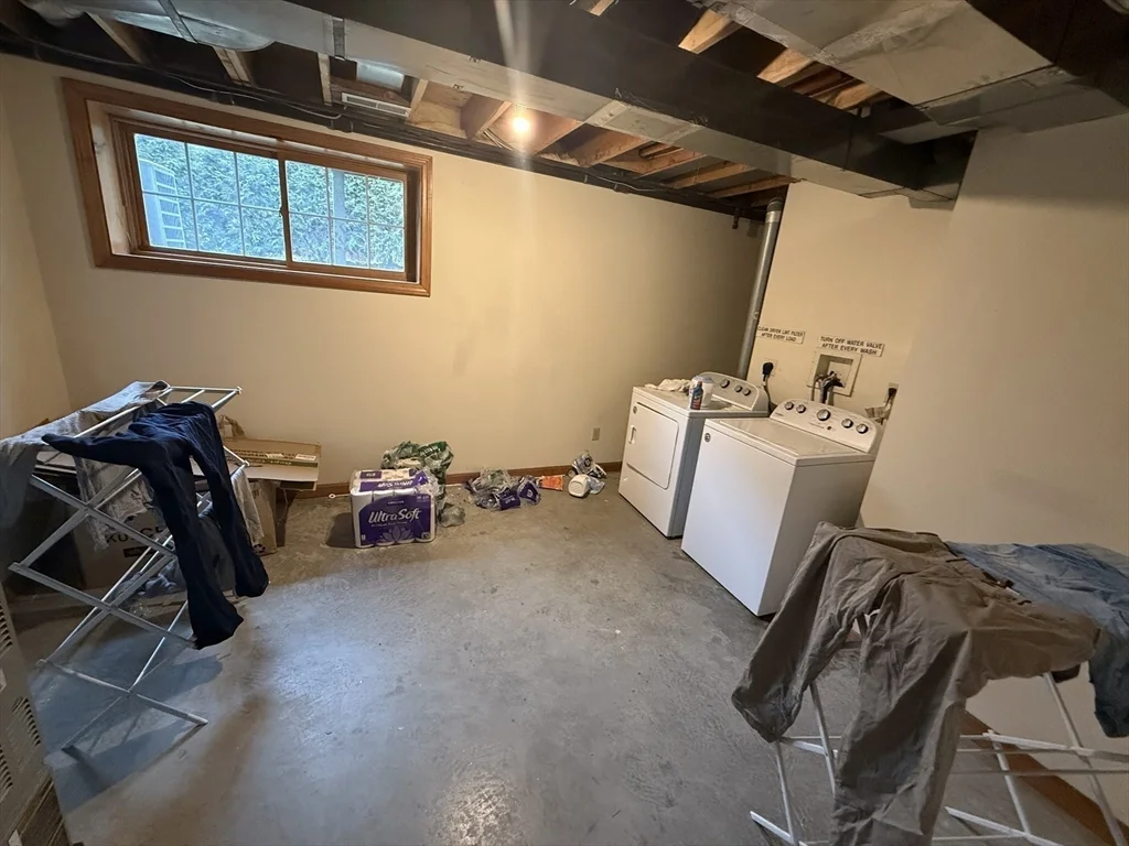 4 bed, 2 bath apartment for rent at 22 High St Unit 8, Amherst — photo 21 of 23