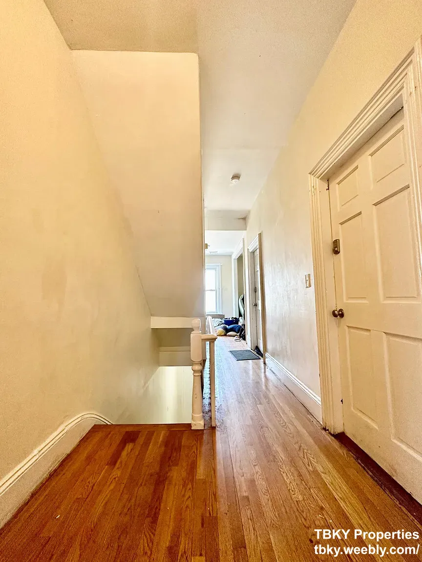 8+ bed, 3.5 bath apartment for rent at 22 Highgate St Unit 1, Allston — photo 11 of 25