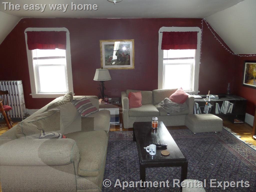 3 bed, 1 bath apartment for rent at 22 Highland Rd Unit 2, Davis Square — photo 4 of 16