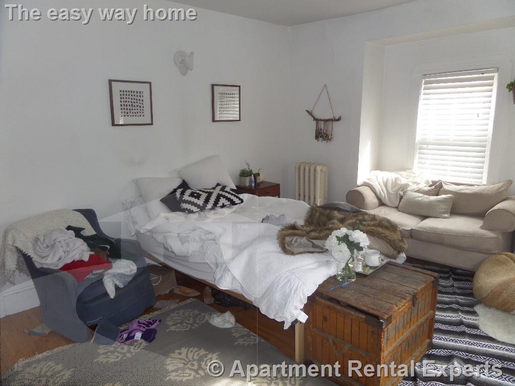 3 bed, 1 bath apartment for rent at 22 Highland Rd Unit 2, Davis Square — photo 11 of 16