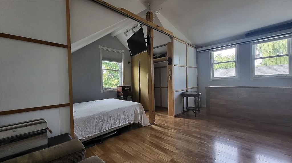 3 bed, 2 bath apartment for rent at 22 Hingham St Unit 1, Cambridgeport — photo 10 of 11