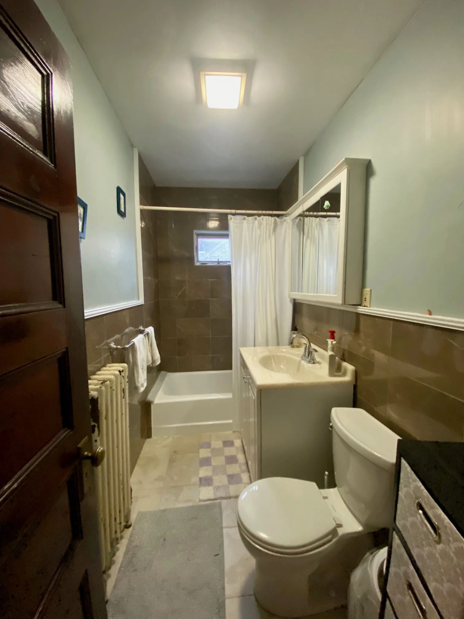 3 bed, 1.5 bath apartment for rent at 22 Hobson Unit 2, Brighton — photo 10 of 11