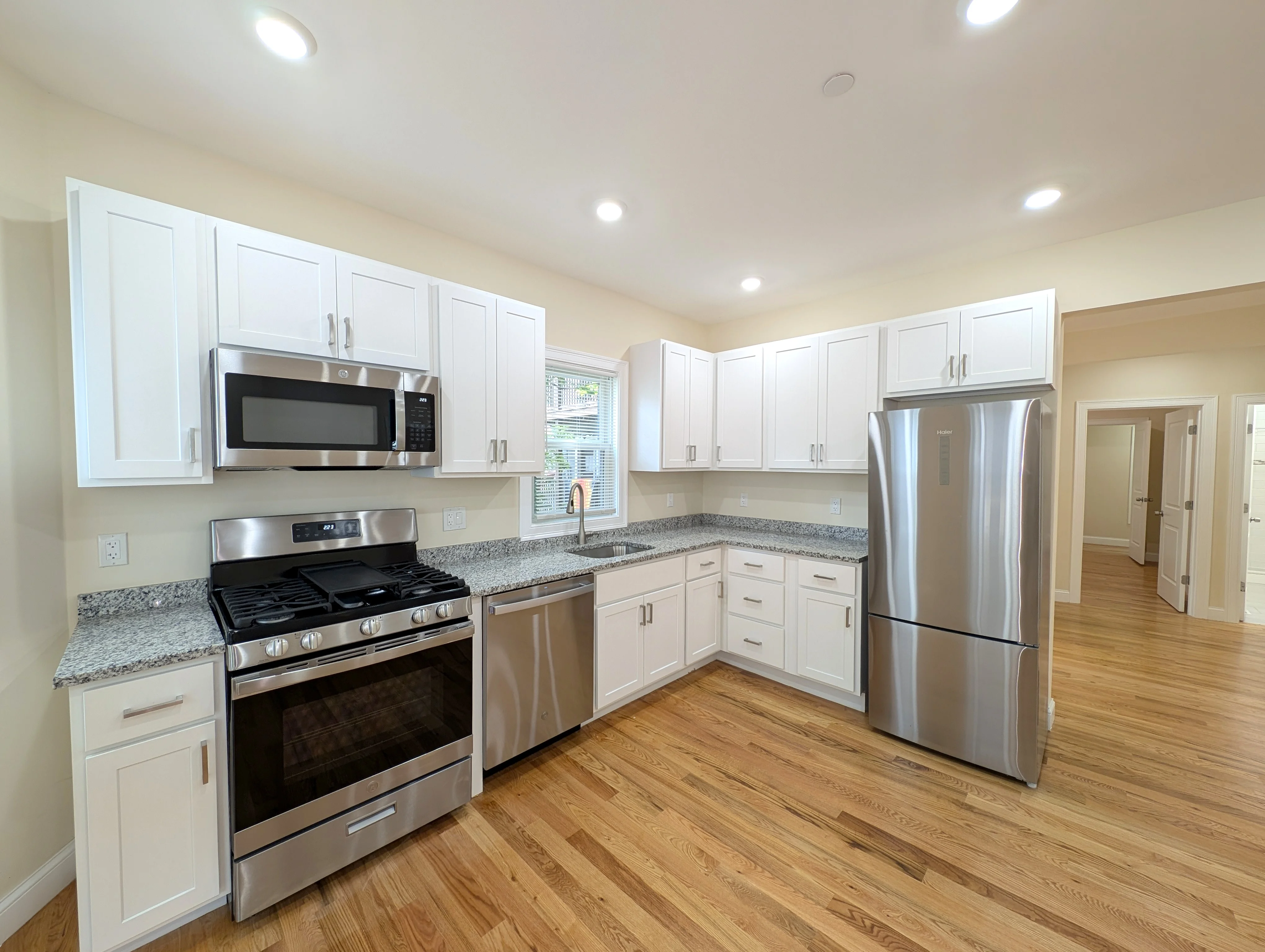 3 bed, 2 bath apartment for rent at 22 Holyoke Rd Unit 1, Spring Hill