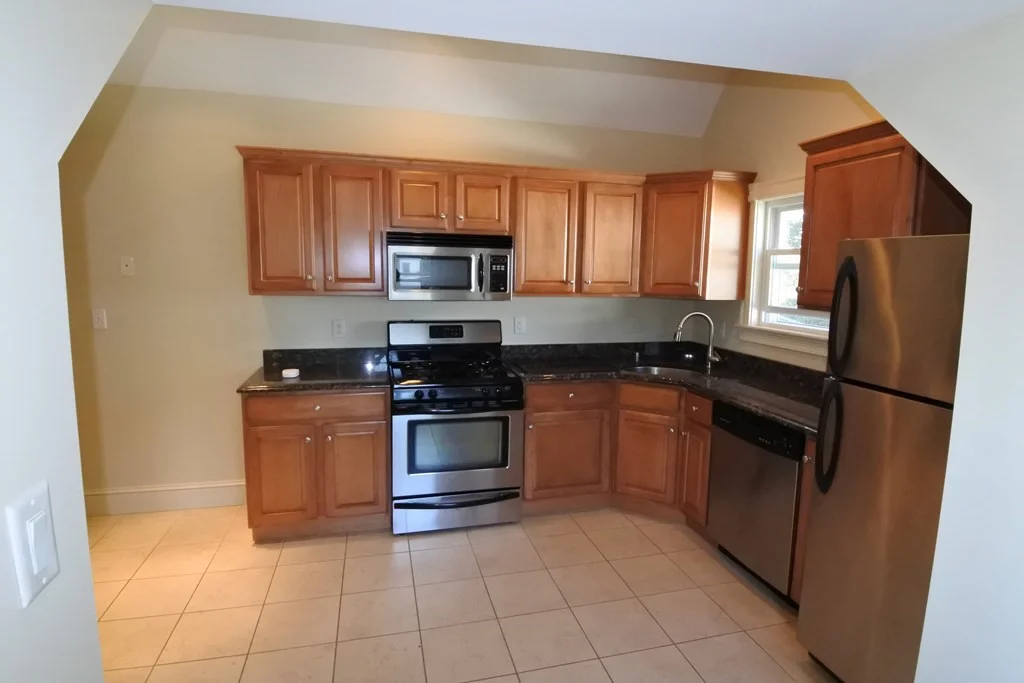 2 bed, 1 bath apartment for rent at 22 Howard St Unit 2, Melrose — photo 6 of 15