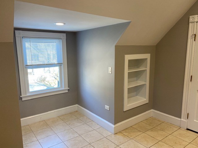 2 bed, 1 bath apartment for rent at 22 Howard St Unit 2 Right, Horace Mann — photo 5 of 15