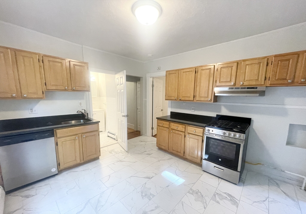3 bed, 1 bath apartment for rent at 22 Howell St Unit 2, Dorchester