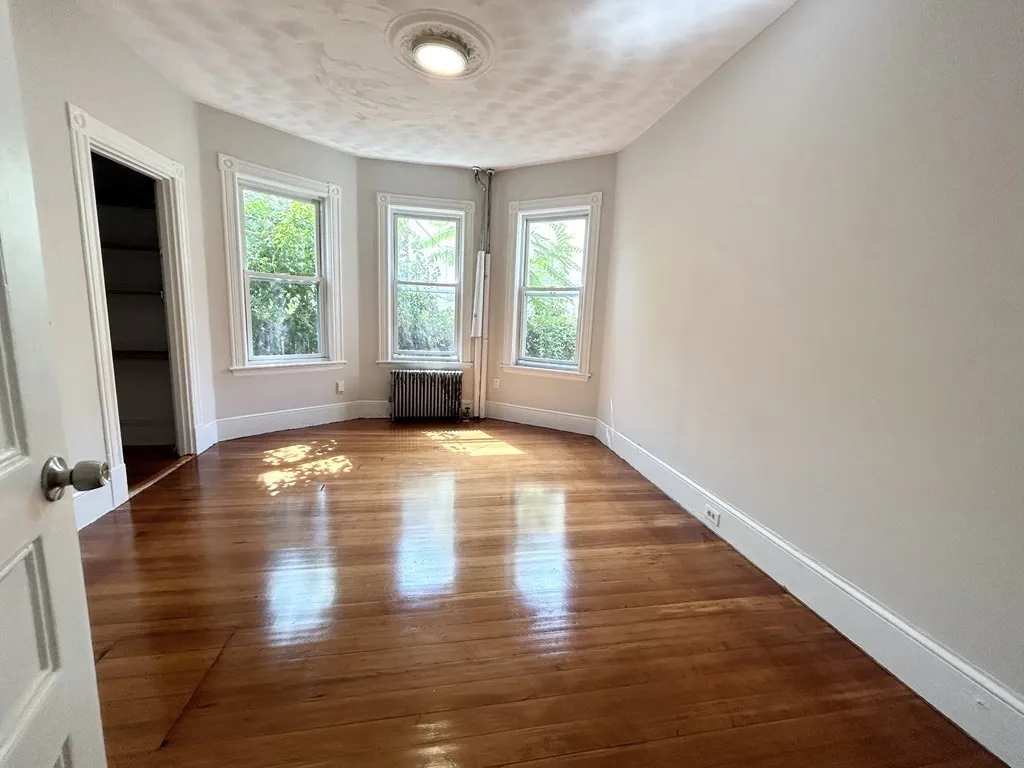 3 bed, 1 bath apartment for rent at 22 Humphreys Unit 1, Dorchester — photo 2 of 6