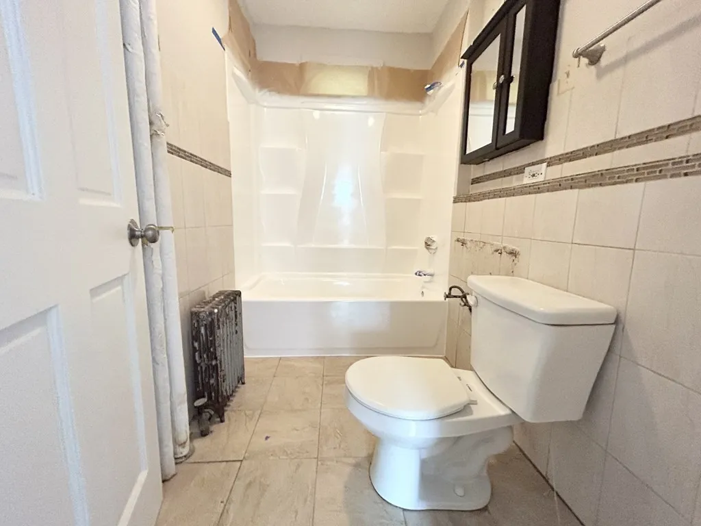 3 bed, 1 bath apartment for rent at 22 Humphreys Unit 1, Dorchester — photo 6 of 6