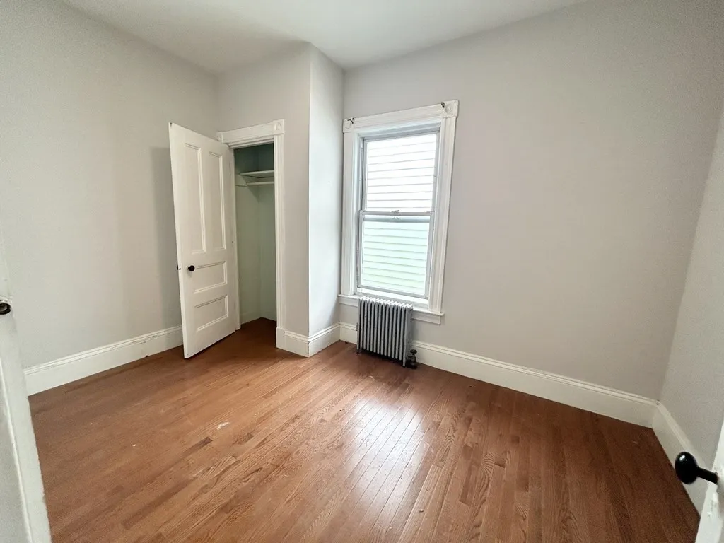3 bed, 1 bath apartment for rent at 22 Humphreys Unit 3, Dorchester — photo 4 of 8