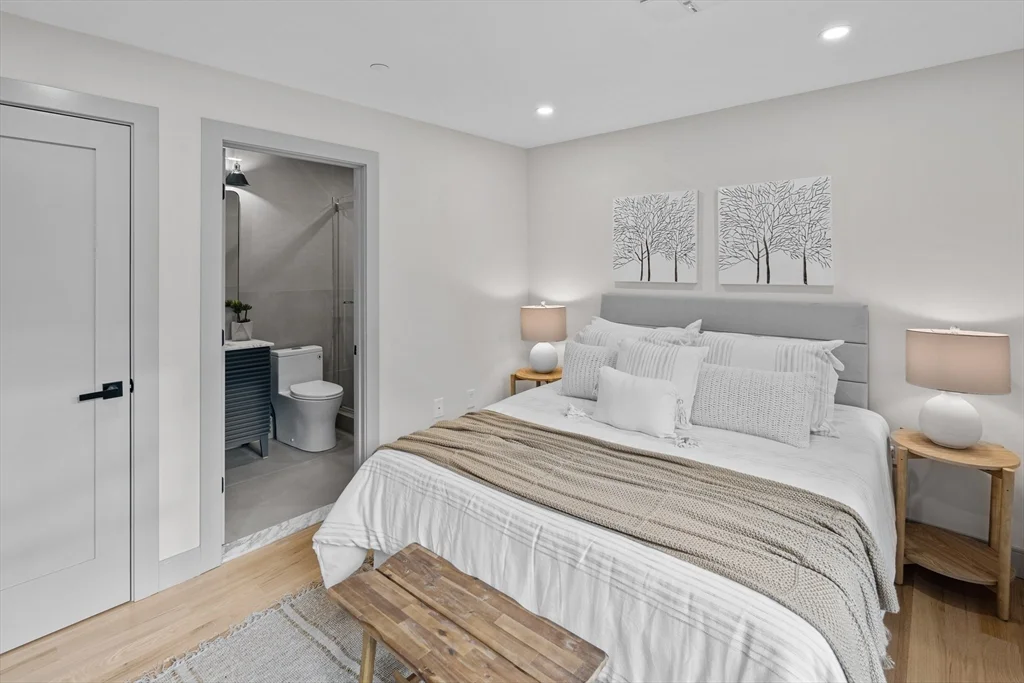 2 bed, 2 bath apartment for rent at 22 Hunting Unit 2, Cambridge — photo 7 of 14