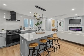 2 bed, 2 bath apartment for rent at 22 Hunting Unit 3, Wellington-Harrington — photo 11 of 13