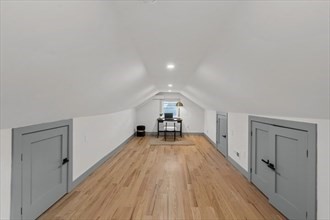 2 bed, 2 bath apartment for rent at 22 Hunting Unit 3, Wellington-Harrington — photo 8 of 13