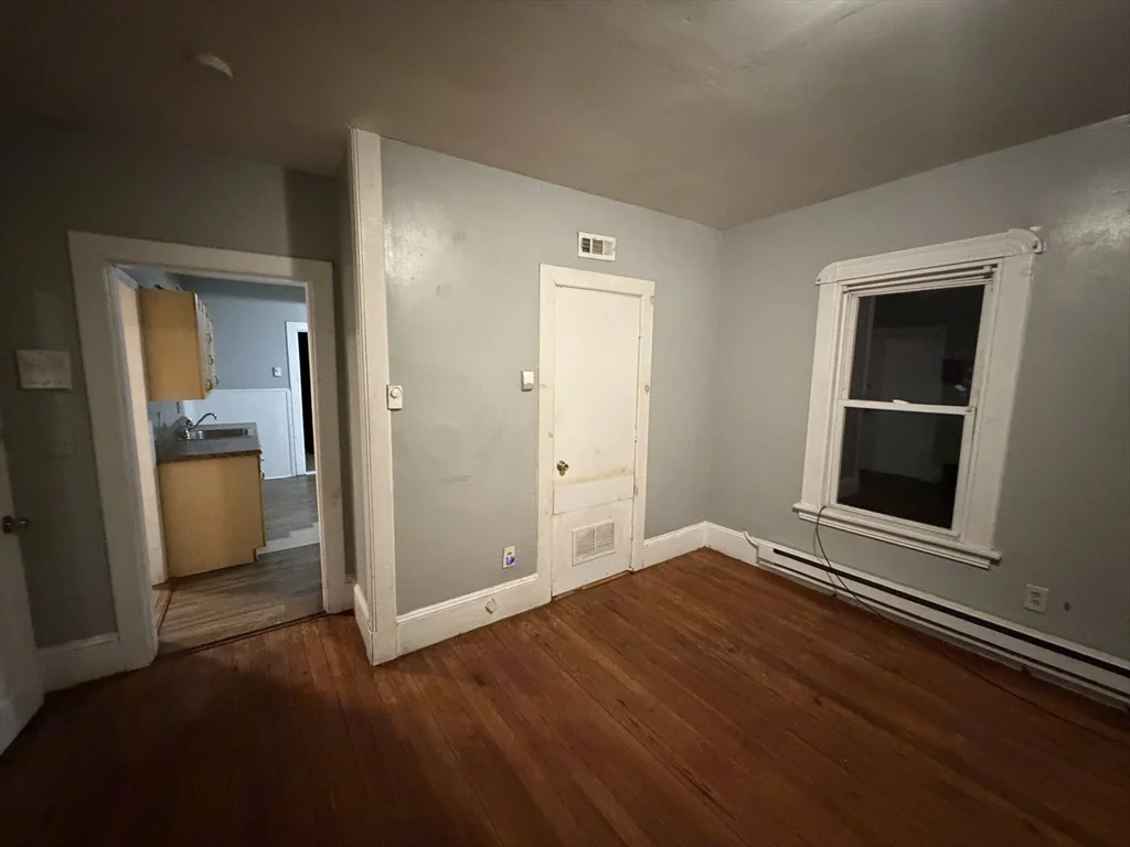 2 bed, 1 bath apartment for rent at 22 Intervale Unit 3R, Brockton — photo 6 of 9