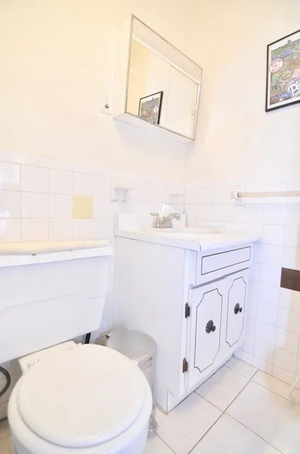 1 bed, 1 bath apartment for rent at 22 Isabella St Unit 1, Back Bay — photo 5 of 7