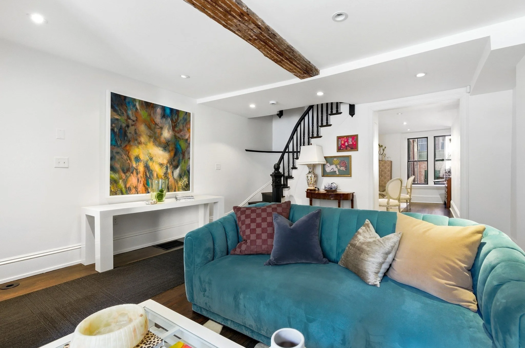 4 bed, 3 bath apartment for rent at 22 Joy St Unit 22, Beacon Hill — photo 3 of 40