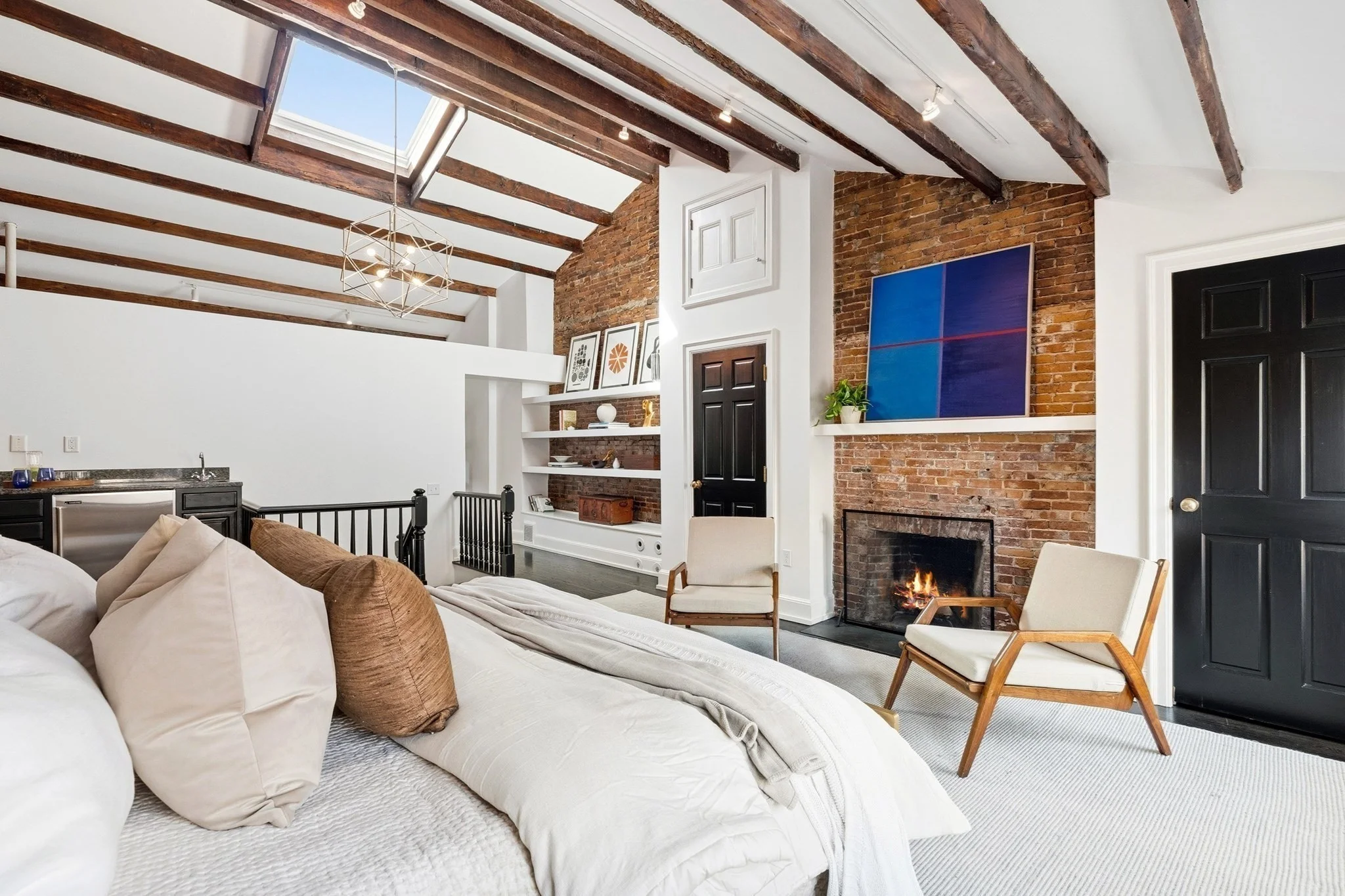 4 bed, 3 bath apartment for rent at 22 Joy St Unit 22, Beacon Hill — photo 20 of 40