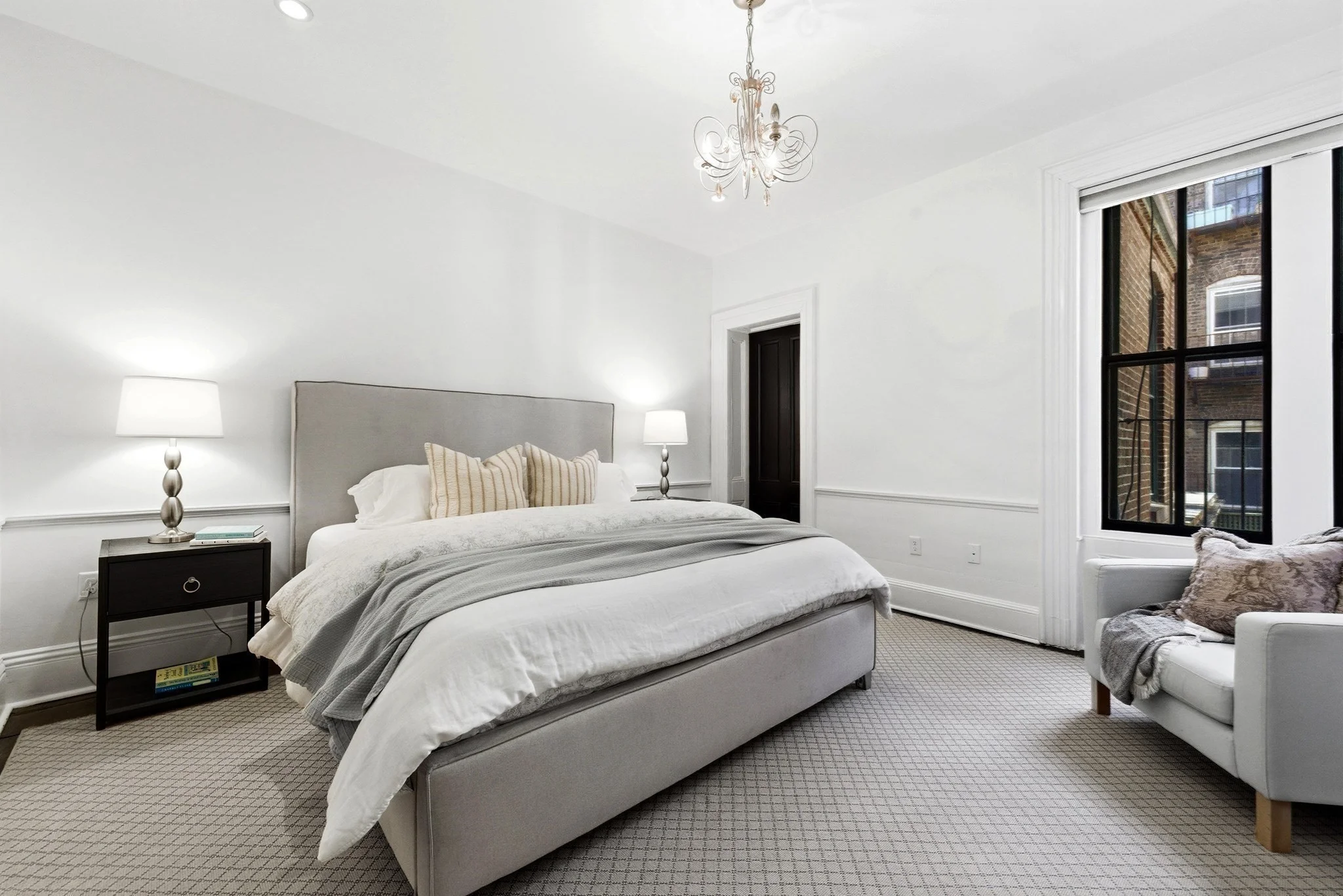 4 bed, 3 bath apartment for rent at 22 Joy St Unit 22, Beacon Hill — photo 29 of 40