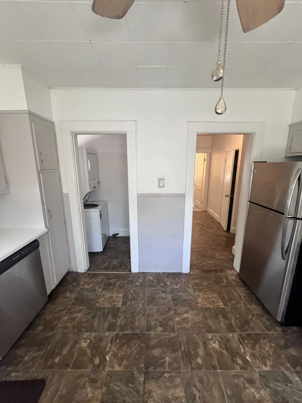 2 bed, 1 bath apartment for rent at 22 Kahler Ave Unit 2, Milton — photo 7 of 10