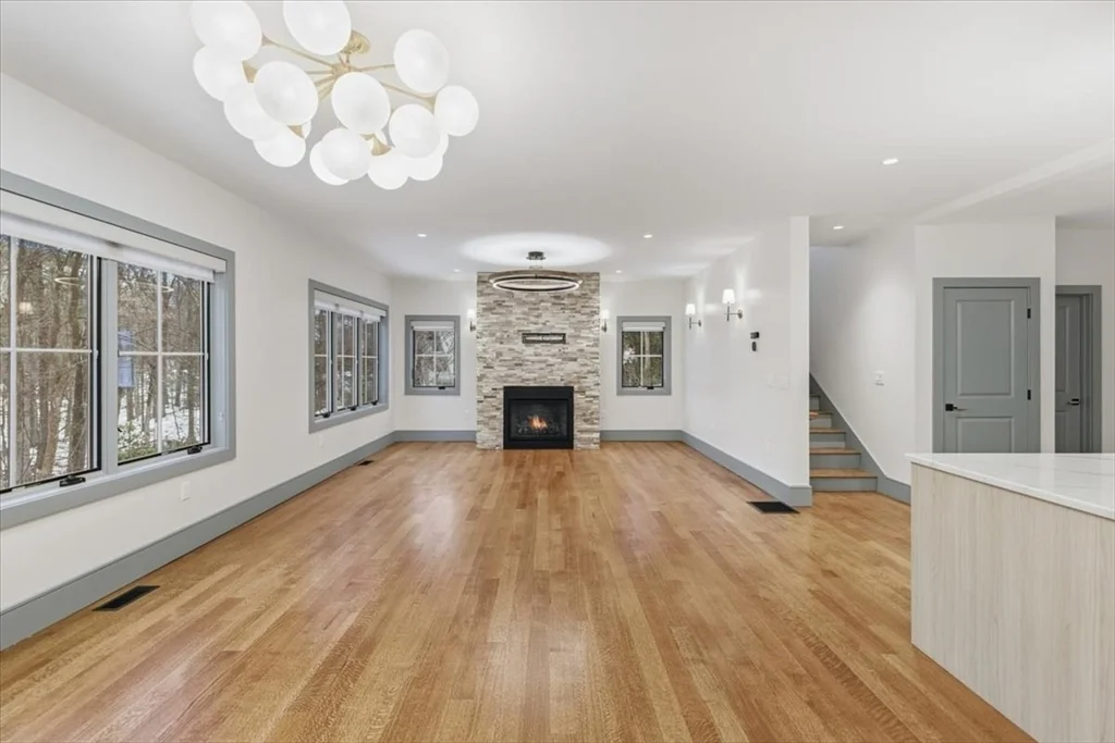 3 bed, 2 bath apartment for rent at 22 Kruger Rd, Hopkinton — photo 17 of 40
