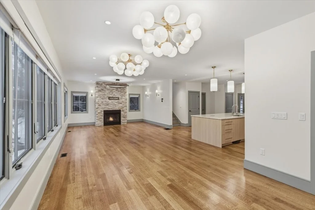 3 bed, 2 bath apartment for rent at 22 Kruger Rd, Hopkinton — photo 15 of 40