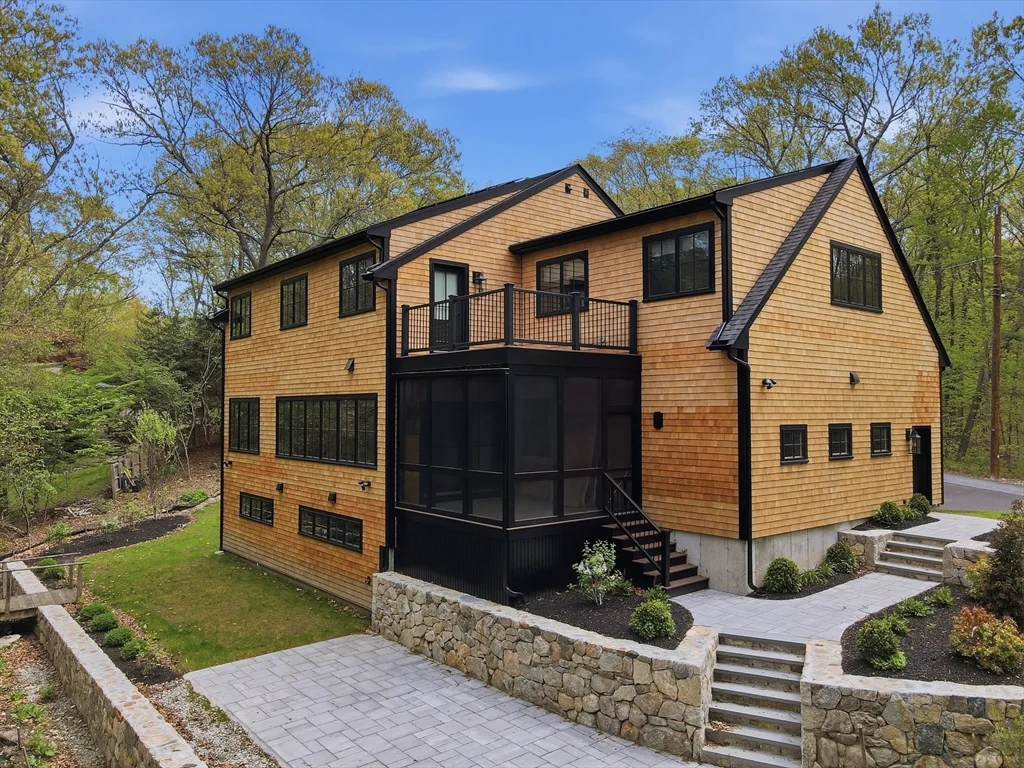 3 bed, 2 bath apartment for rent at 22 Kruger Rd, Hopkinton — photo 4 of 40