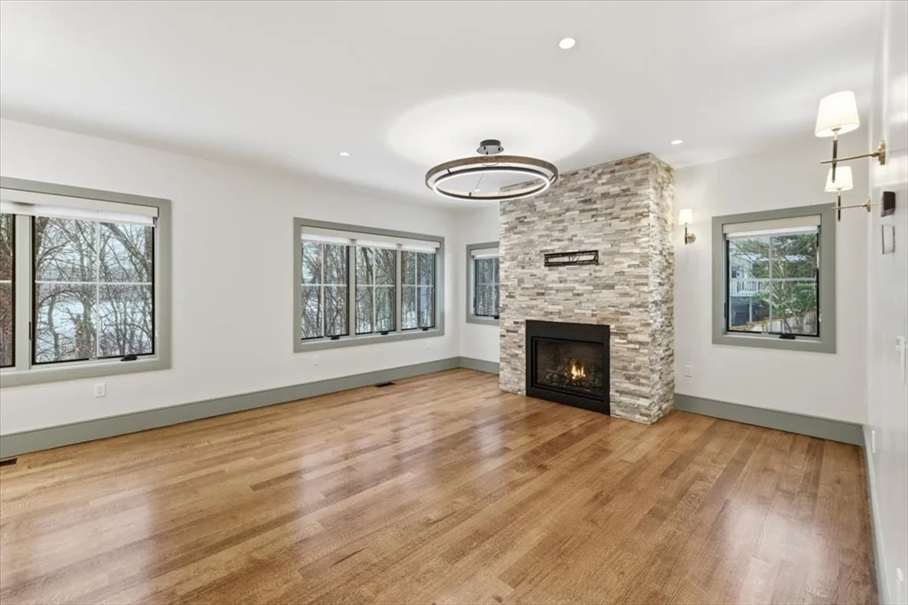3 bed, 2 bath apartment for rent at 22 Kruger Rd, Hopkinton — photo 18 of 40