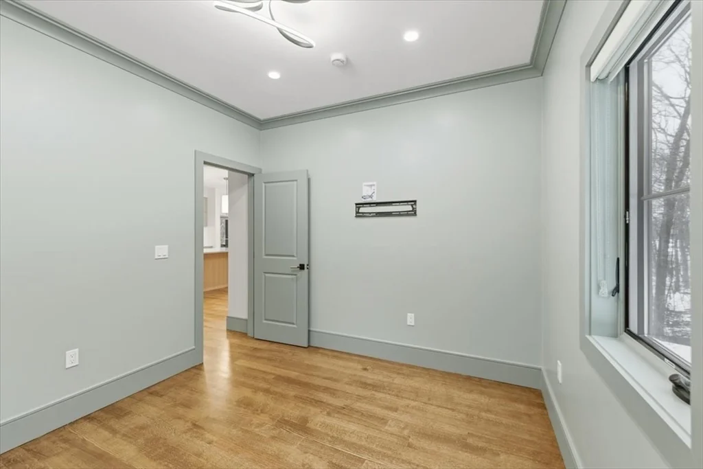 3 bed, 2 bath apartment for rent at 22 Kruger Rd, Hopkinton — photo 22 of 40