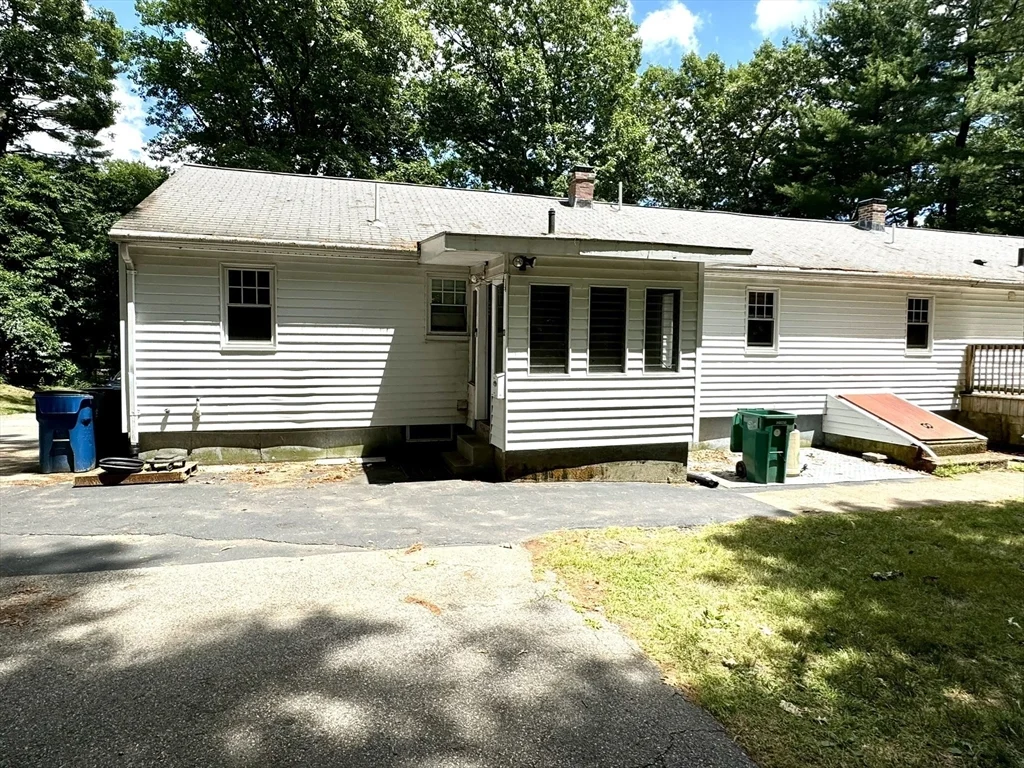 2 bed, 2 bath apartment for rent at 22 Lambert Rd Unit 22, Randolph — photo 4 of 27