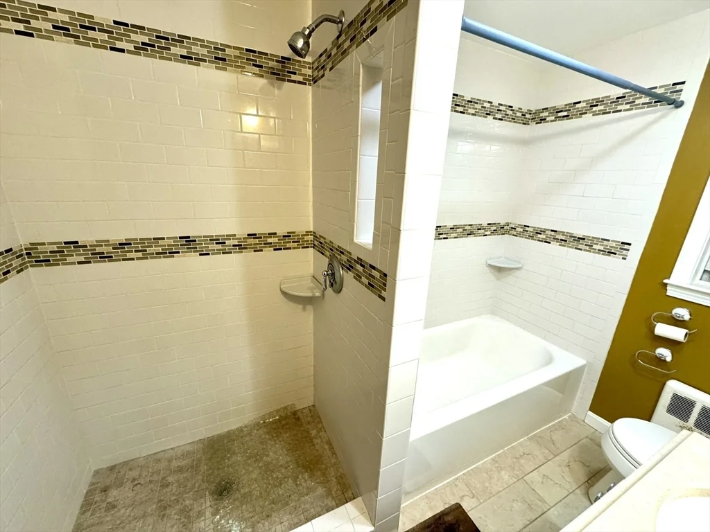 2 bed, 2 bath apartment for rent at 22 Lambert Rd Unit 22, Randolph — photo 13 of 27