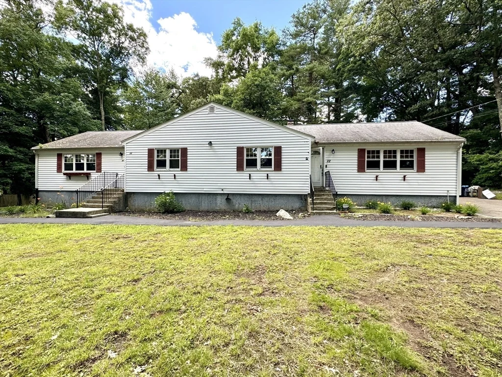 2 bed, 2 bath apartment for rent at 22 Lambert Rd Unit 22, Randolph — photo 2 of 27