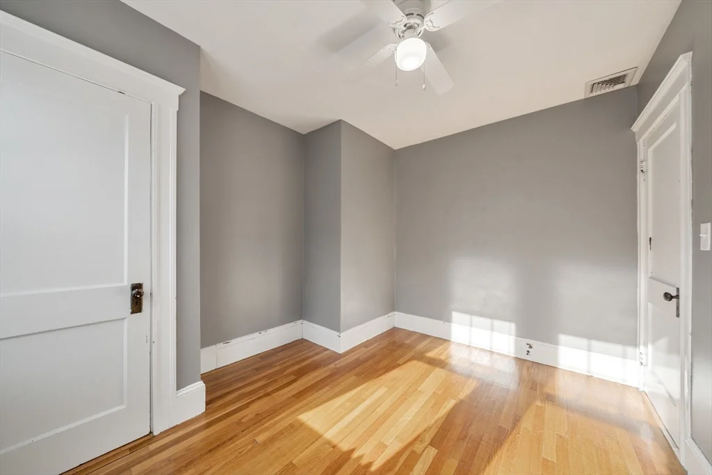 2 bed, 1 bath apartment for rent at 22 Leonard St Unit 22, Woburn — photo 19 of 24