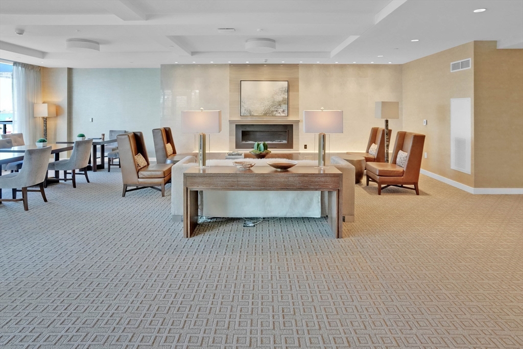 1 bed, 1 bath apartment for rent at 22 Liberty Dr Unit 12I, Seaport District — photo 24 of 38