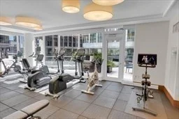 Studio bed, 1 bath apartment for rent at 22 Liberty Dr Unit 5L, Seaport District — photo 9 of 14