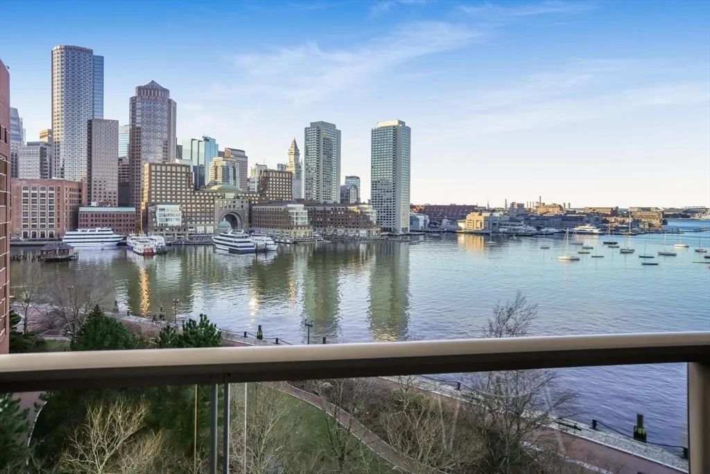 3 bed, 3 bath apartment for rent at 22 Liberty Dr Unit 7M, Seaport District — photo 12 of 31